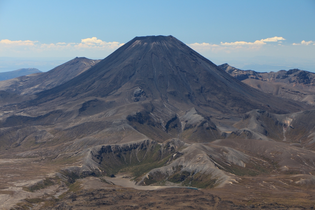 Mount Ngauruhoe a.k.a. Mount Doom in Lord of the Rings. Uitzicht vanaf Mount Ruapehu.