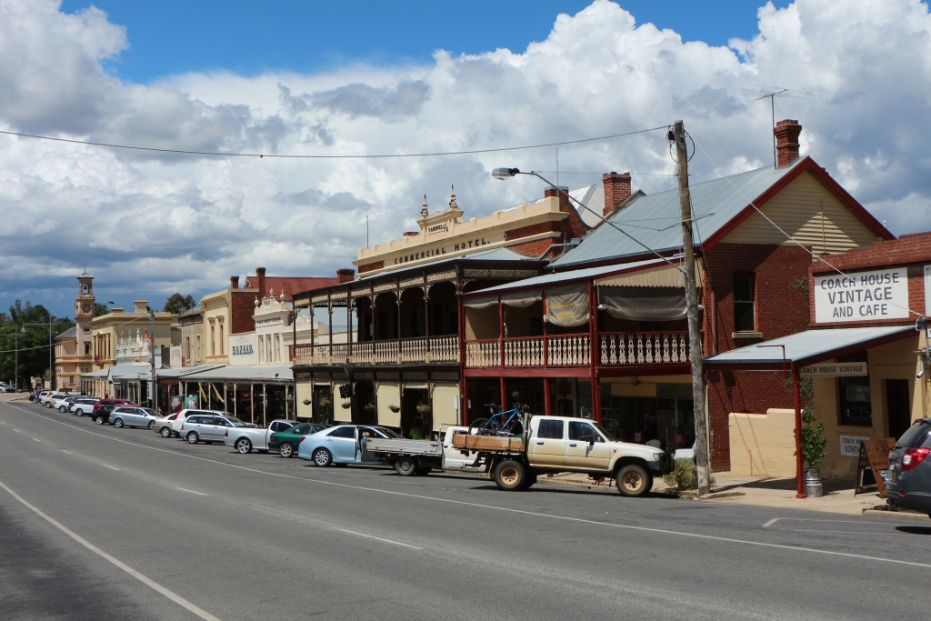 Historical and well preserved Beechworth is your typical gold diggers town from the mid 1850s.